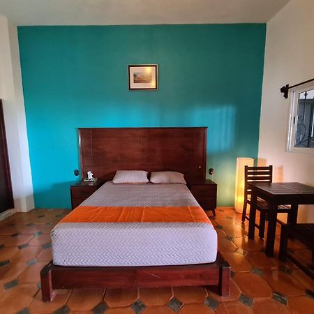 Hotel Alondra Los Laureles Esterno foto
